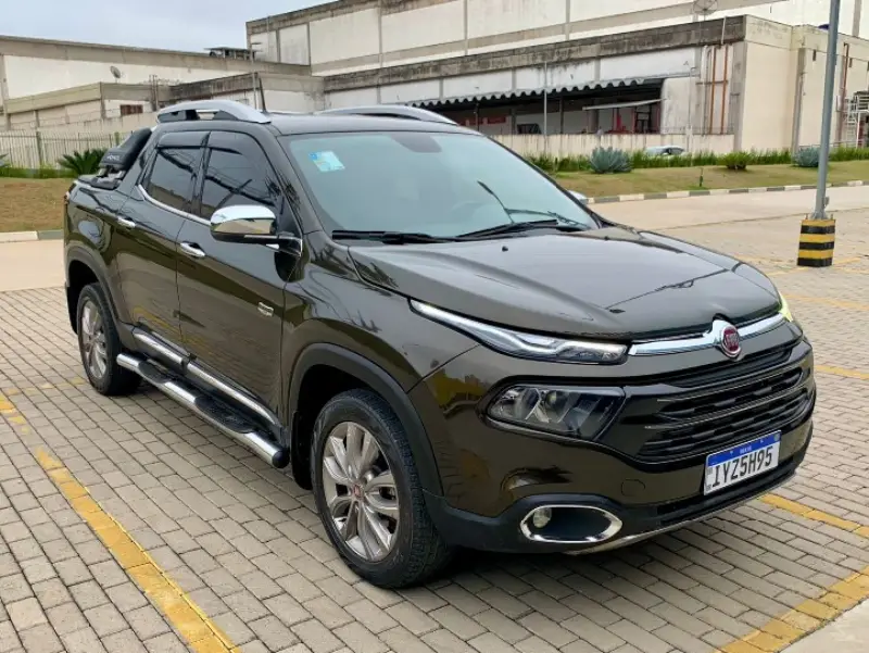 Fiat Toro Imagem do Fiat Toro 2.4 16v multiair flex volcano at9